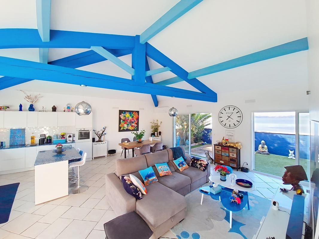 Maison à vendre, 145m², Saint-Mitre-les-Remparts