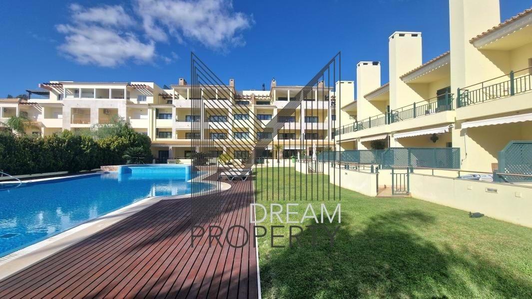2+2 bedroom villa in a private condominium in Terraços do Pinhal, Vilamoura
