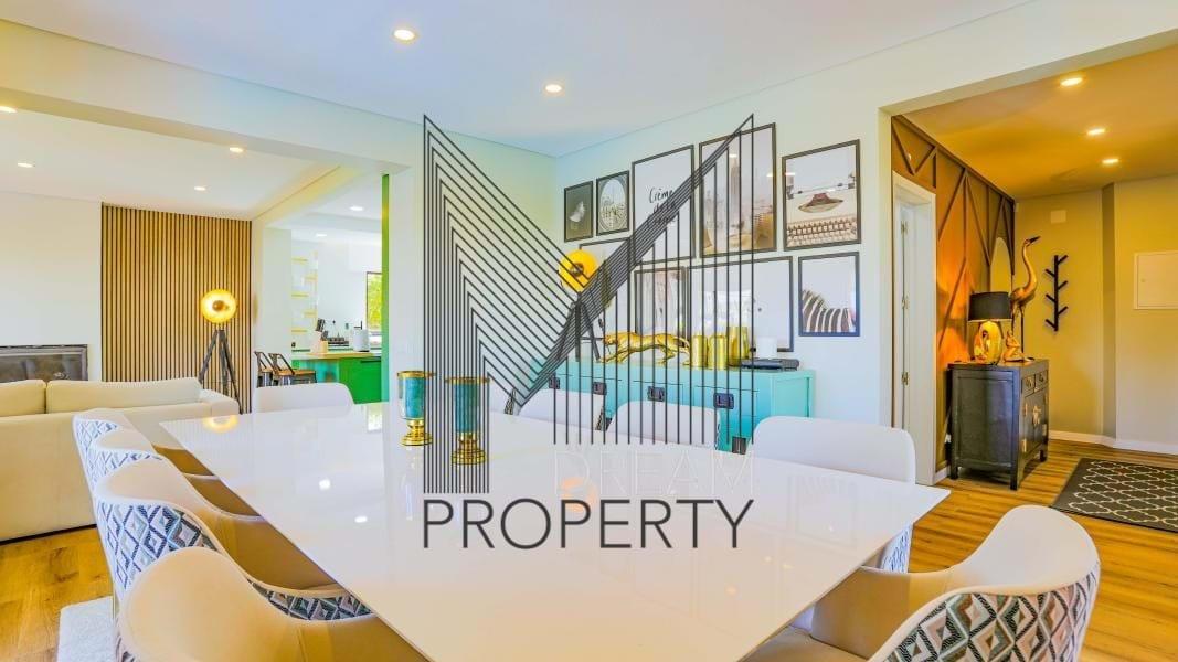 3+1 bedroom villa with pool in Vilamoura