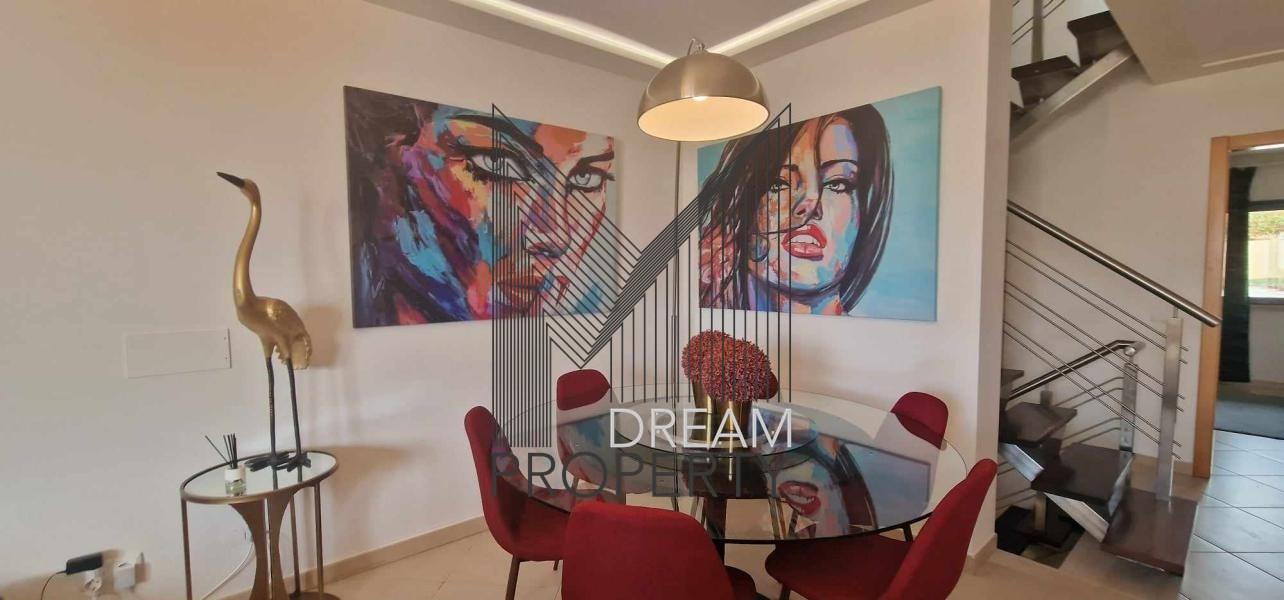 Vilamoura - 3 + 2 bedroom villa