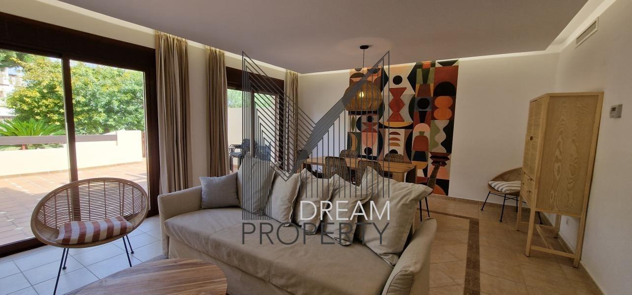 2+1 bedroom villa in private condominium in Vila Sol