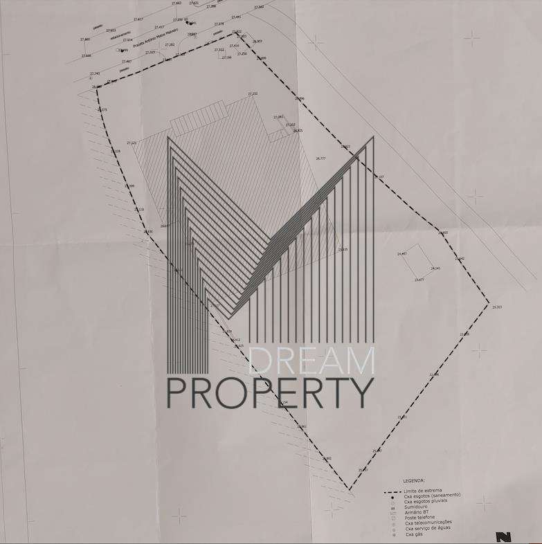 Urban land for sale in Olhão