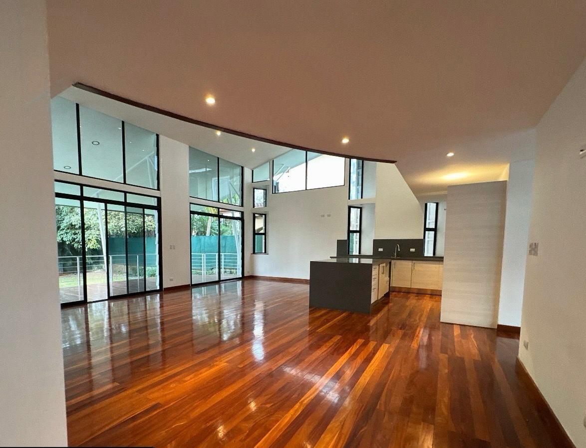 Alquiler De Casa Luxury, Santa Ana, Lindora, Parque Valle Del Sol 