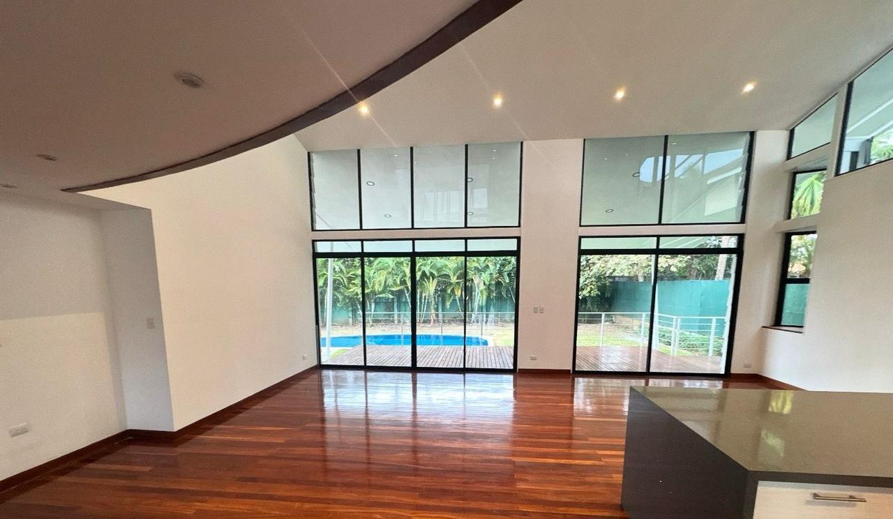 Alquiler De Casa Luxury, Santa Ana, Lindora, Parque Valle Del Sol 