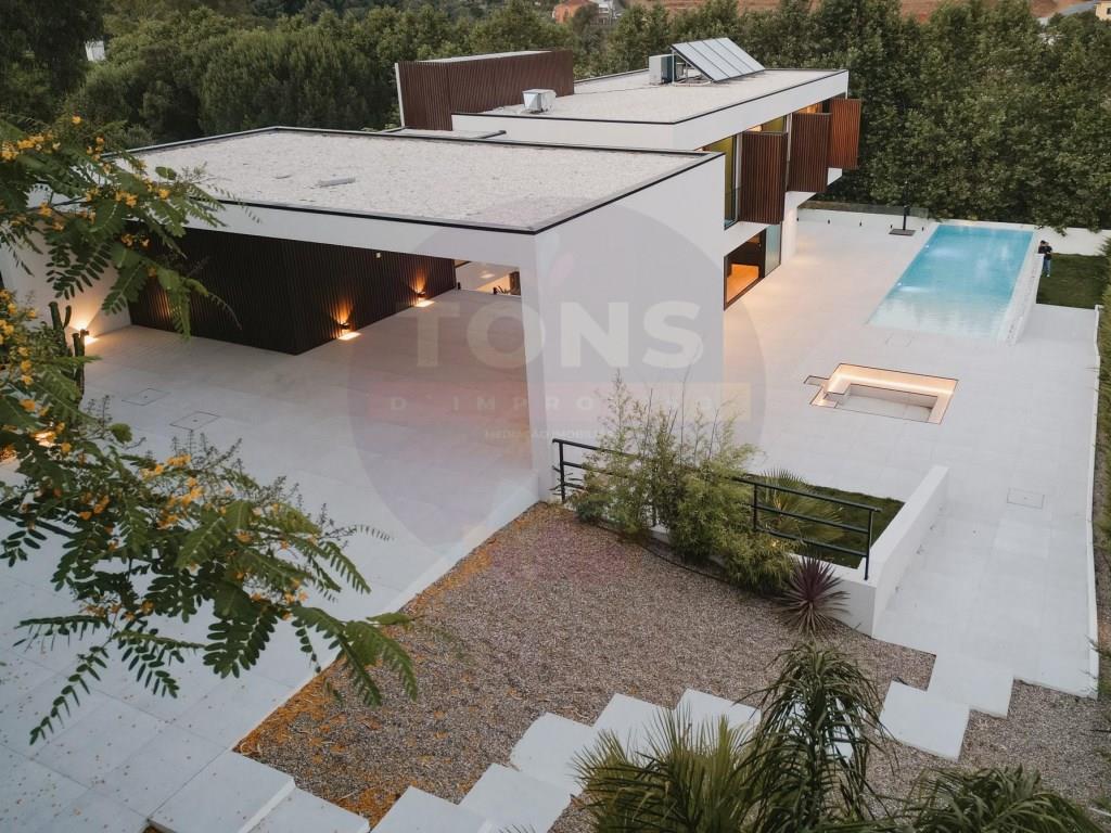 Luxuriöse Villa mit 5 Schlafzimmern