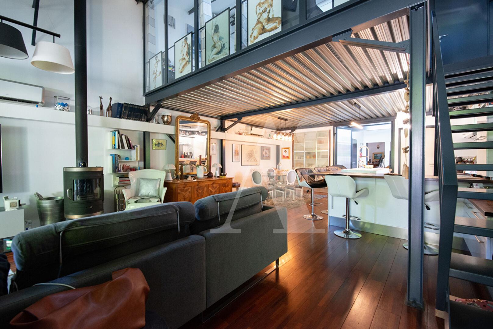 House/Loft With Garden And Parking