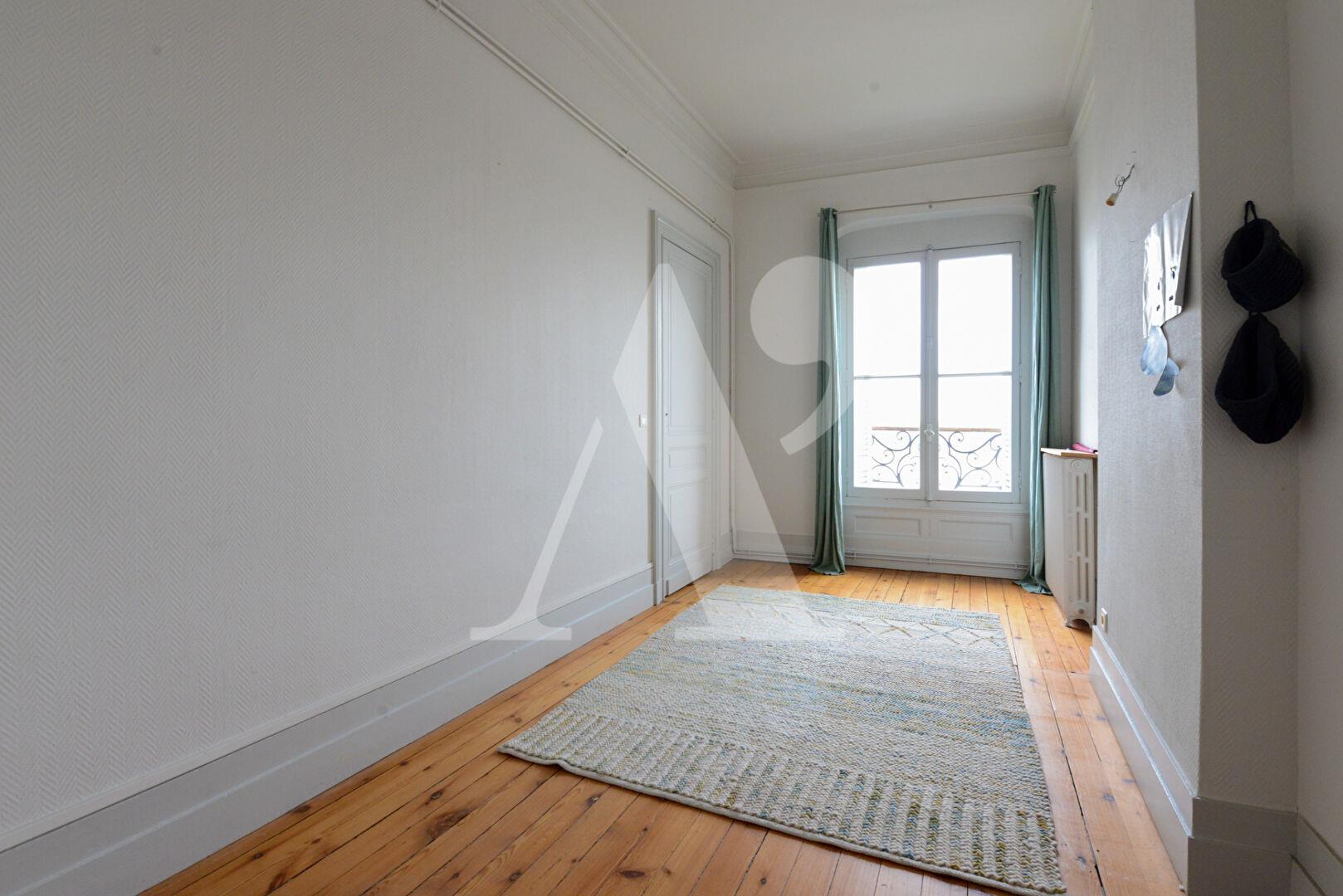 Maison à vendre, 2040m², Bordeaux