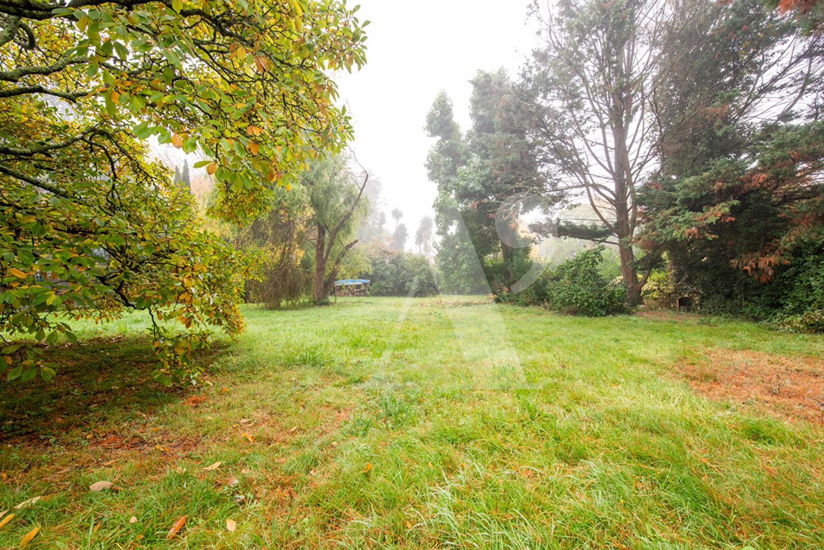House To Be Completely Renovated With Independent Apartment