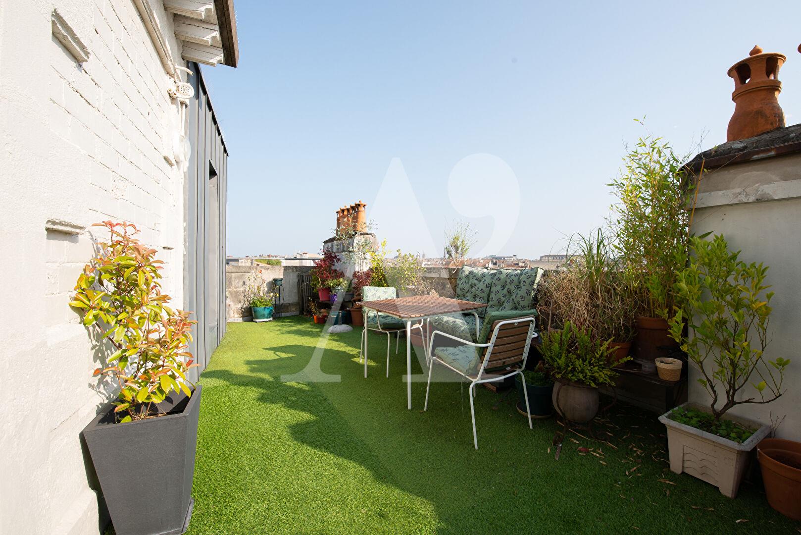 Atypical Architecture - 1900 - Rooftop apartment with terrace