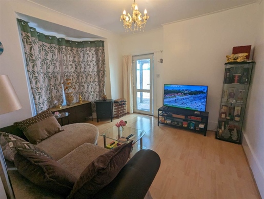 Advert picture
