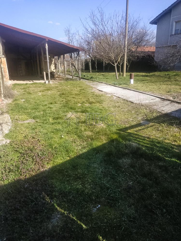 Köp: Hus (9120)