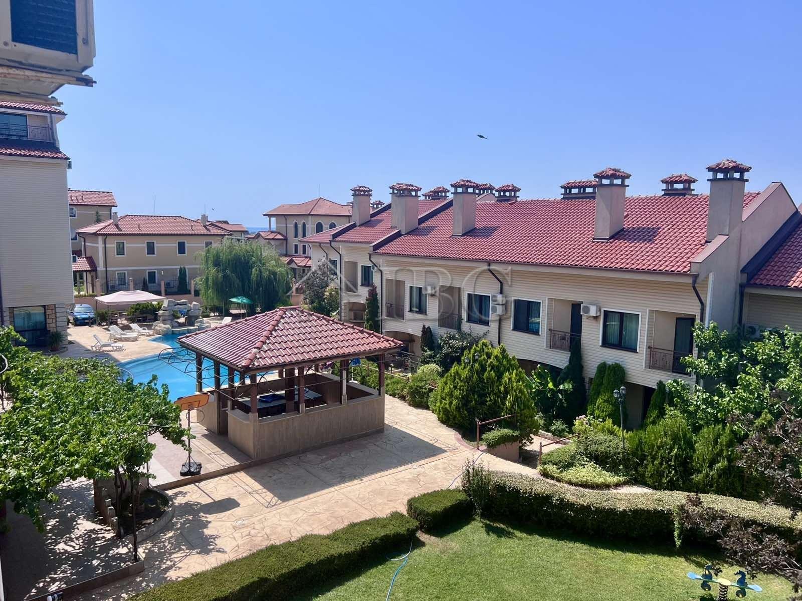 Spacious Furnished Studio for Sale in St. Nikola Complex Kosharitsa, near Sunny Beach