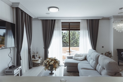 3 Bett-Unterkünfte. Penthouse-Maisonette-Wohnung zum Verkauf in Estepona, Costa del Sol