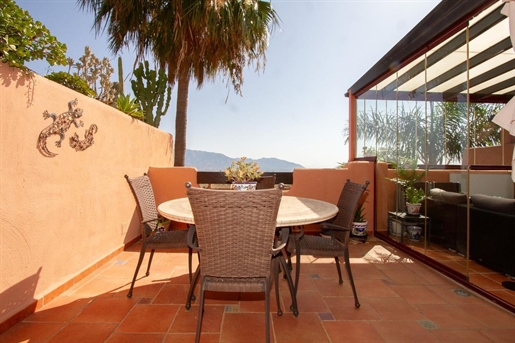 3 Bed Penthouse Apartment for sale in La Mairena, Costa del Sol