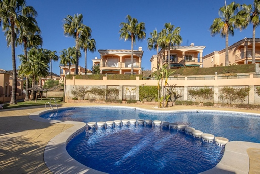 4 Bed Detached Villa for sale in Riviera del Sol, Costa del Sol