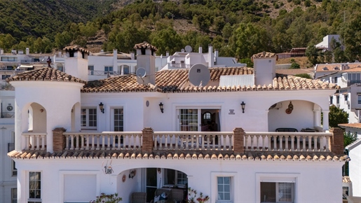 Casa adosada de 3 dormitorios en venta en Mijas, Costa del Sol