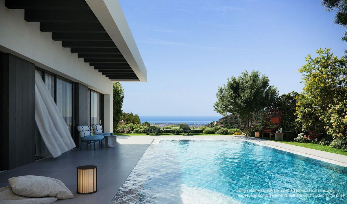 4 Bed Detached Villa for sale in Mijas, Costa del Sol