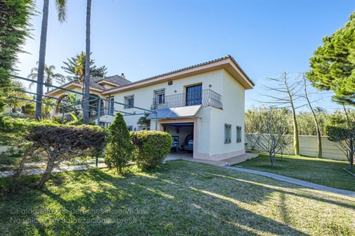 Villa individuelle de 5 chambres à vendre à New Golden Mile, Costa del Sol