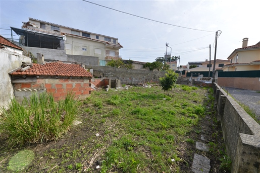 Ruïnehuis met 2 slaapkamers in het centrum van BIcesse, Alcabideche