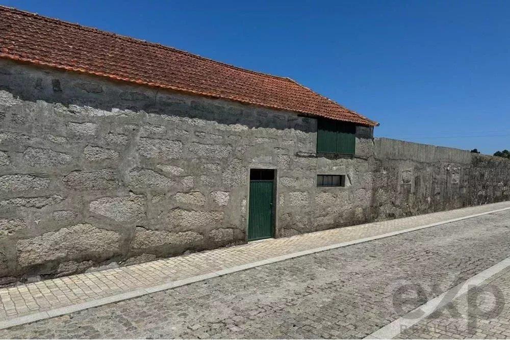 Exclusive Land in Porto: Ideal Investment!