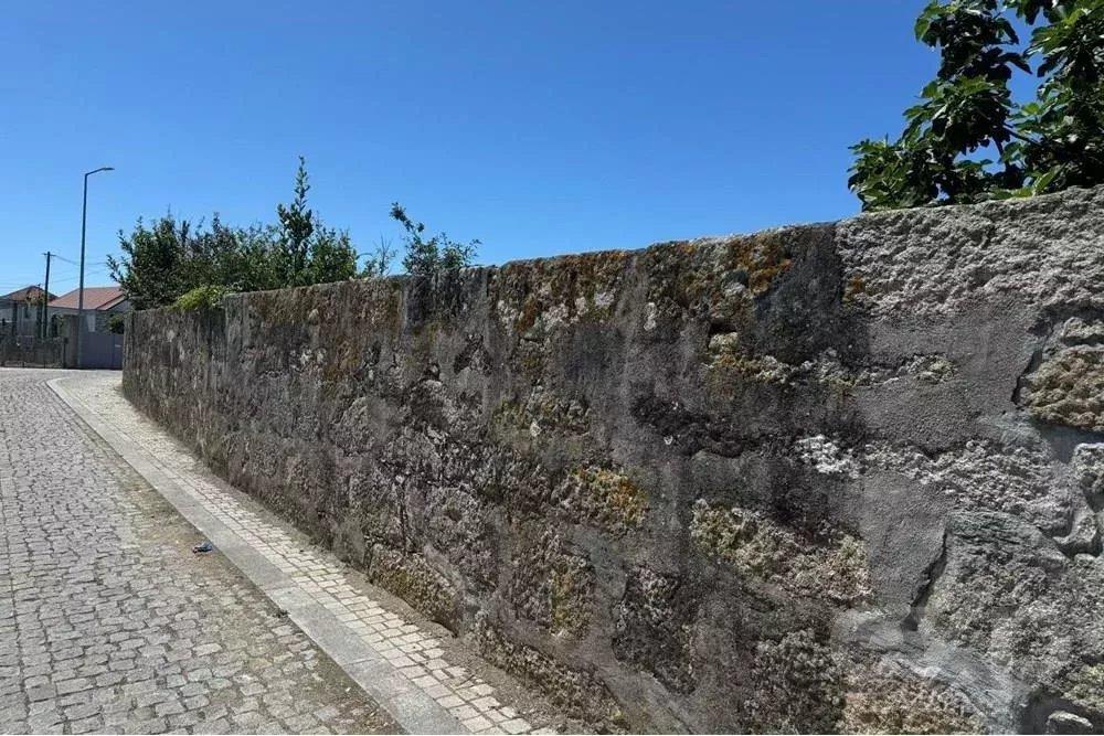 Exclusive Land in Porto: Ideal Investment!