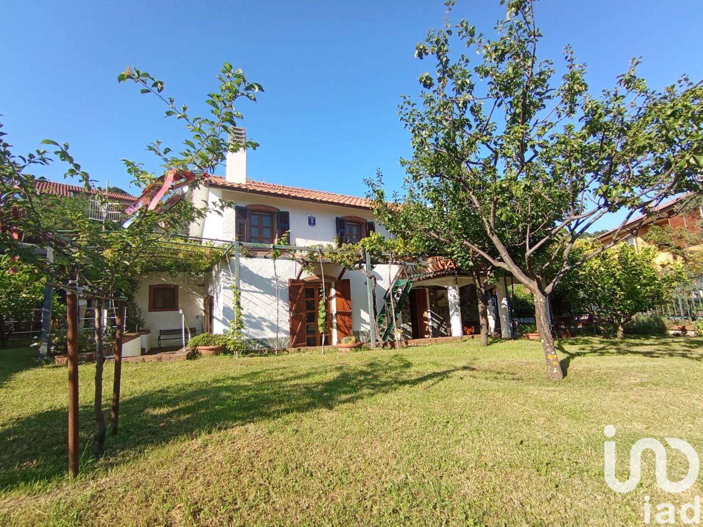 Sale Home 150 m² - 2 bedrooms