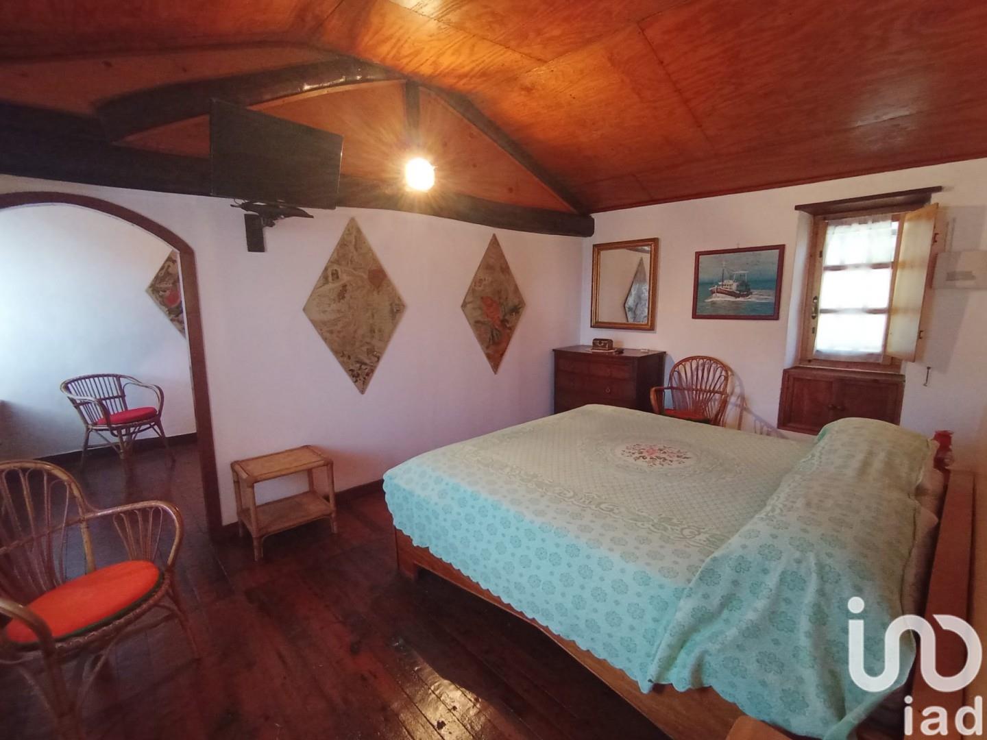Sale Home 150 m² - 2 bedrooms
