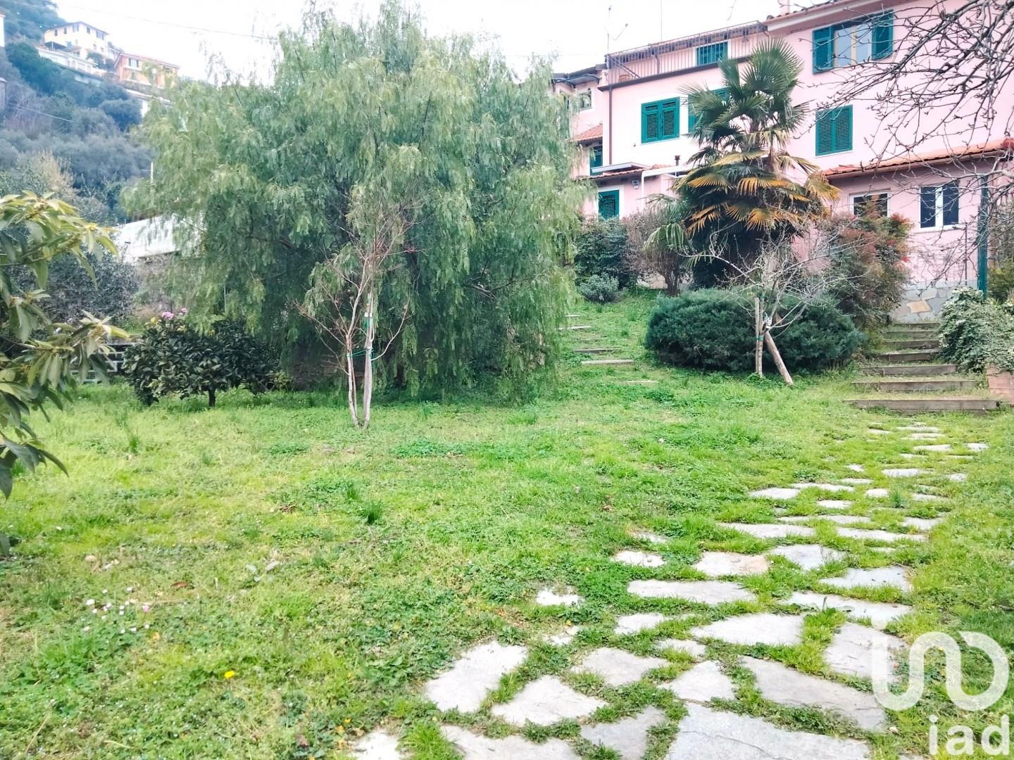 Sale Detached house / Villa 150 m² - 3 bedrooms - Varazze