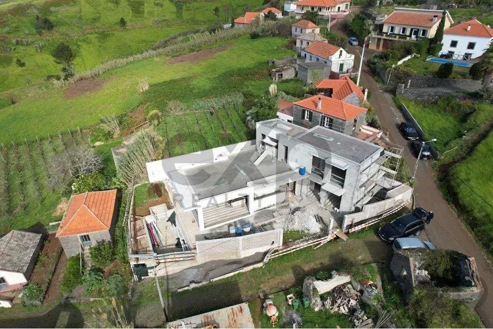 Ponta do Pargo - Perfect for Golf Enthusiasts!