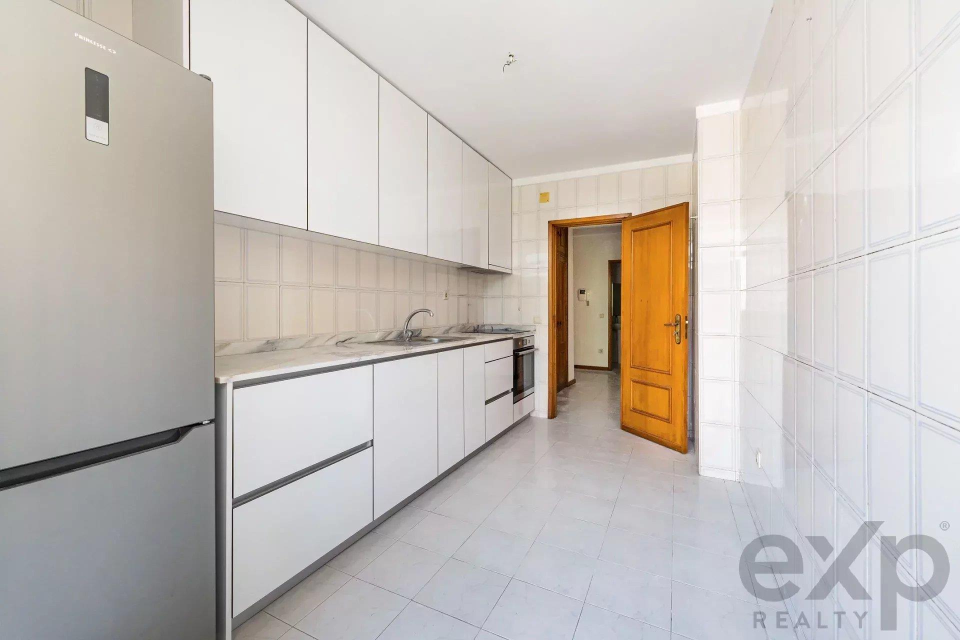 Apartamento T2 na Rua da Bélgica – Excelente oportunidade em Canidelo
