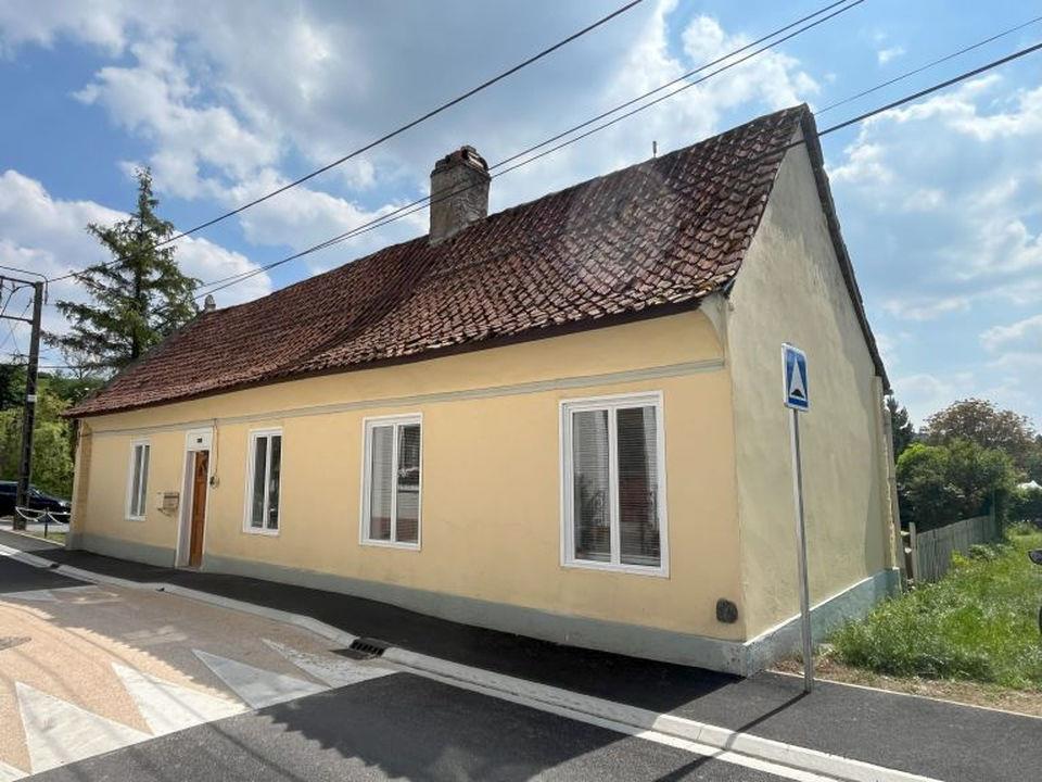 Fermă frumoasă, 2 dormitoare, la 10 minute de Hesdin