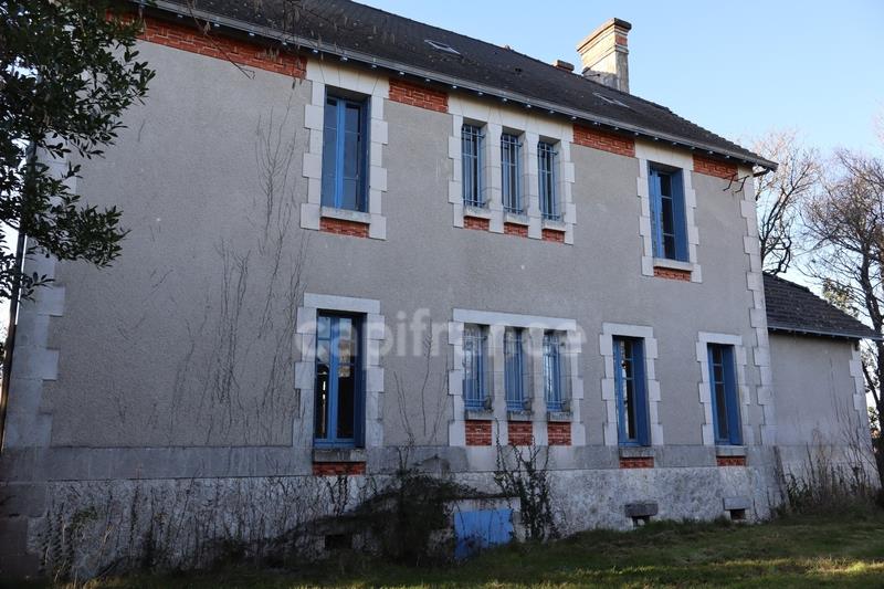 Manor for Sale: 12 Rooms, 334 m² with Tree-Lined Park - Bors (16)