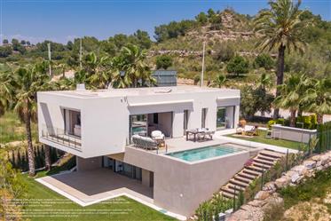 Villa nouvelle construction sur Las Colinas Golf