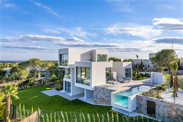 Spectacular key ready villa at Las Colinas Golf
