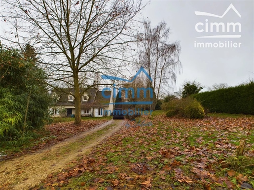 Coulommiers 77, Magnificent house of 10 rooms on a plot of 7156 m2
