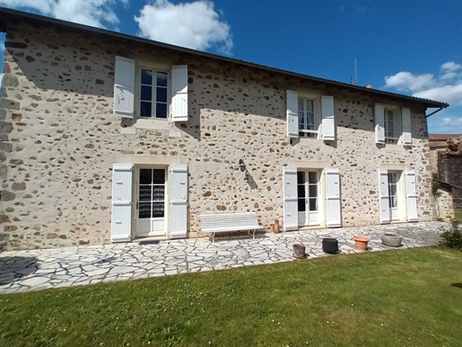 Charentaise house with barn and park