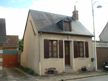 Maison de bourg Saint Aubin De Locquenay 1 pièce(s) 40 m2