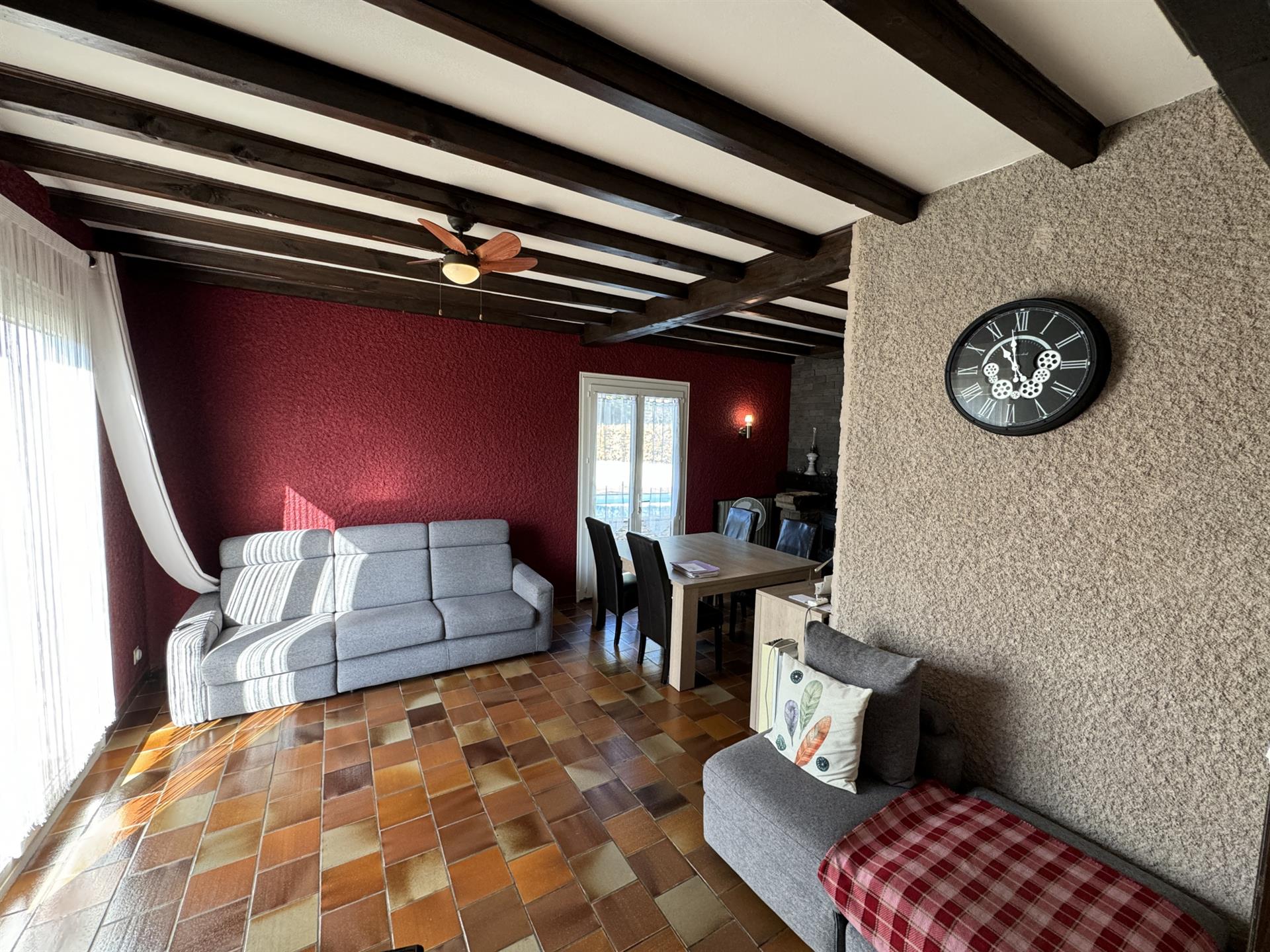House with swimming pool and garage in Quillan