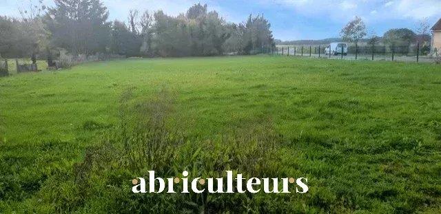 For sale: 966 m² building plot