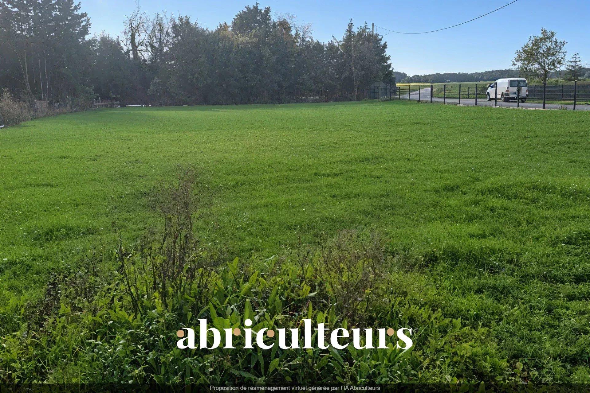 Building land for sale - 973 sqm