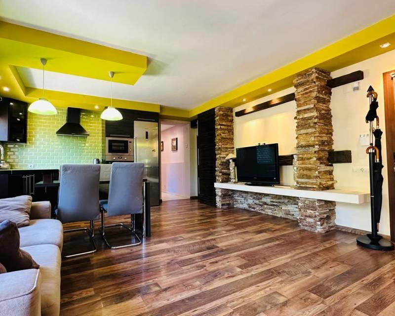 Achat : Maison (03580)