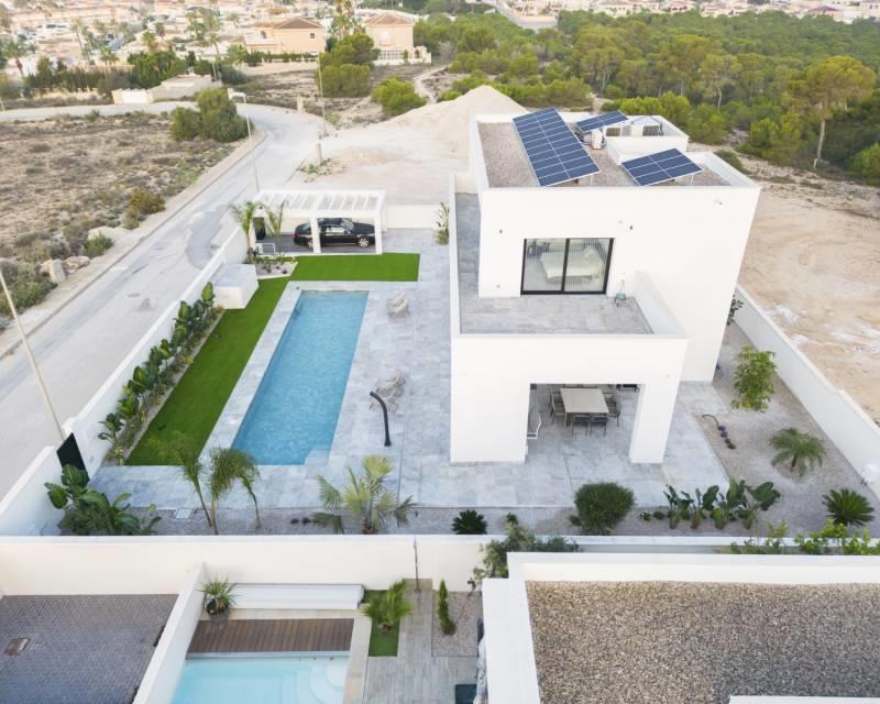 Purchase: House (03177)