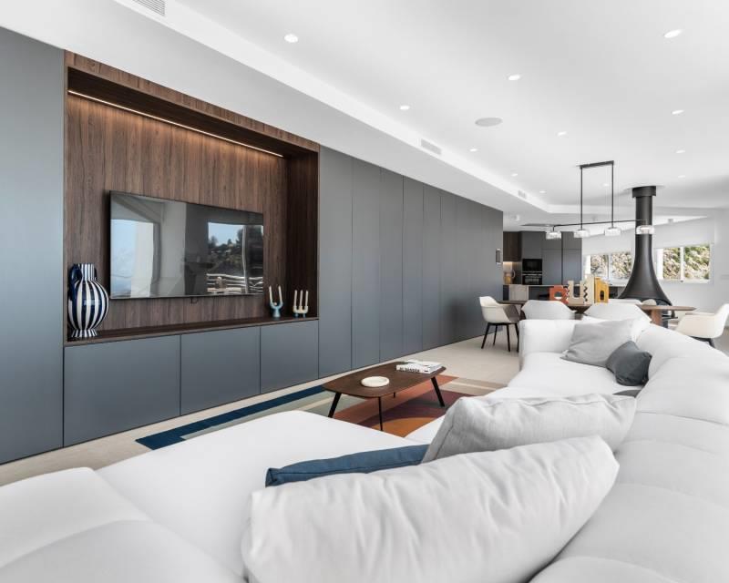 Purchase: House (03599)