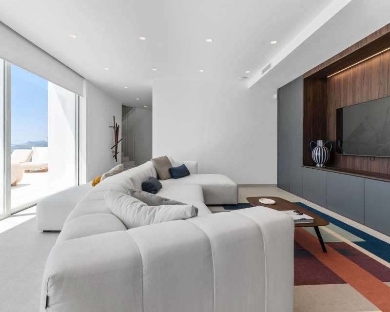 Purchase: House (03599)