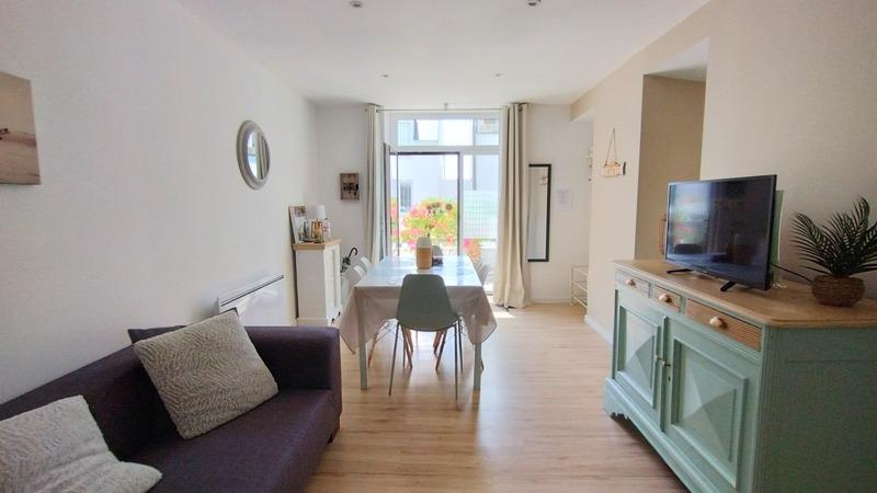 House for sale 6 rooms Guilvinec (29) 4 bedrooms, walk to beach