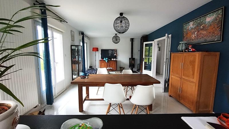 House for sale 6 rooms Combrit (29)