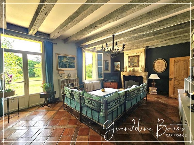Charming stone property with gîte, swimming pool and wooded park - Lamonzie Saint Martin (24)