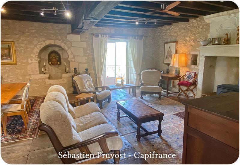 Property for sale 5 rooms near Brantome (24), 180m2 hab., 4 bedrooms, gîte 30m2, swimming pool 12x6
