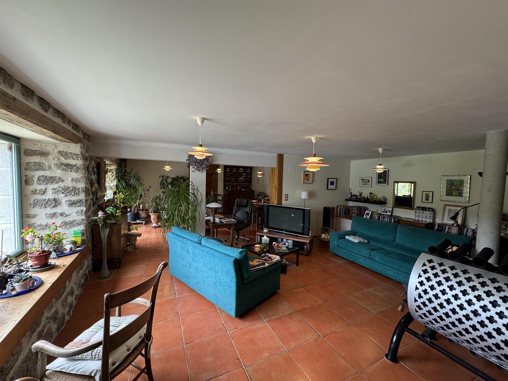 Purchase: House (48600)