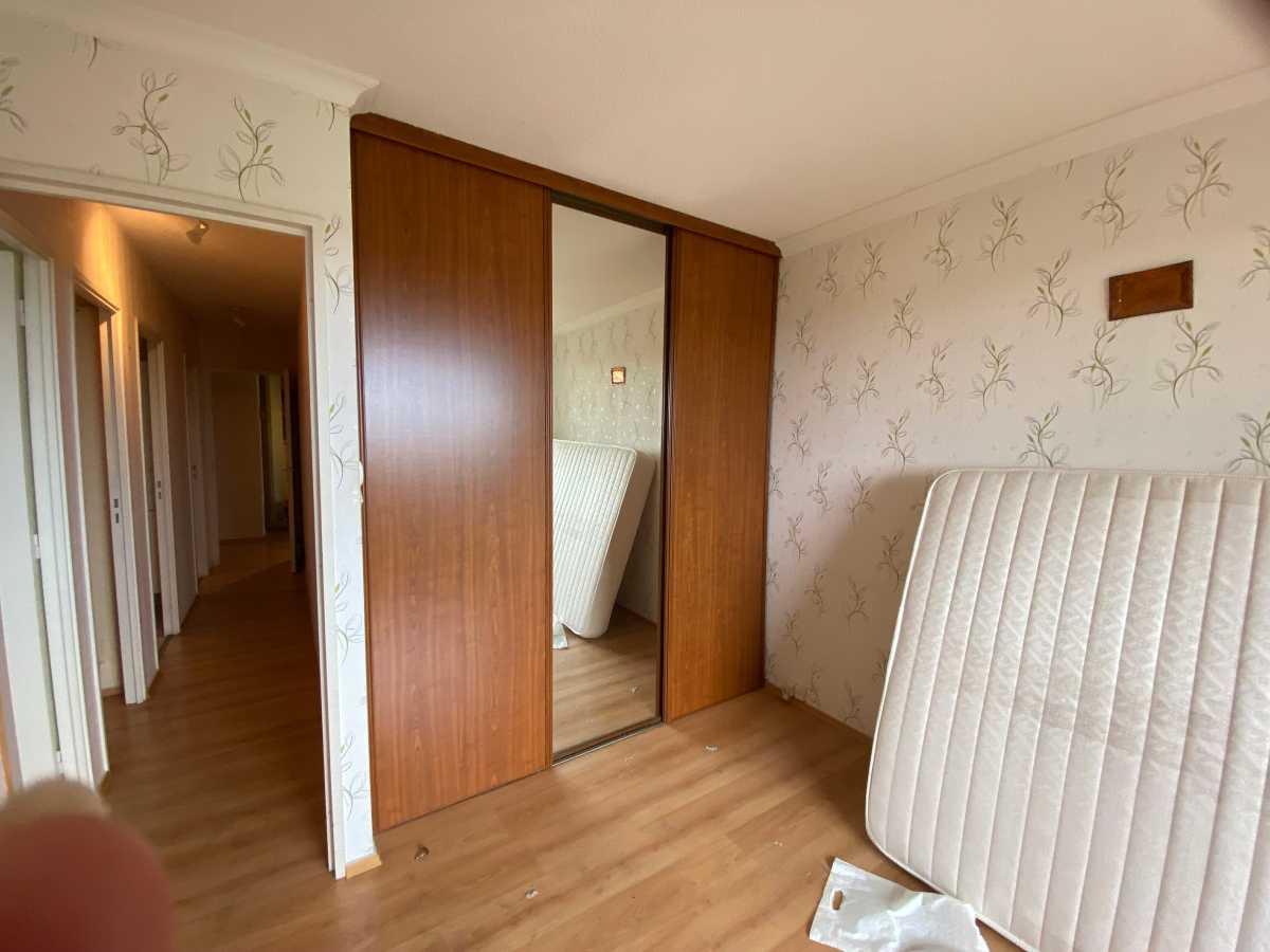 Purchase: Apartment (33110)